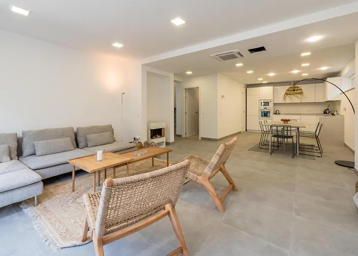 Rb-7 Residencial 6 Pax * Begur